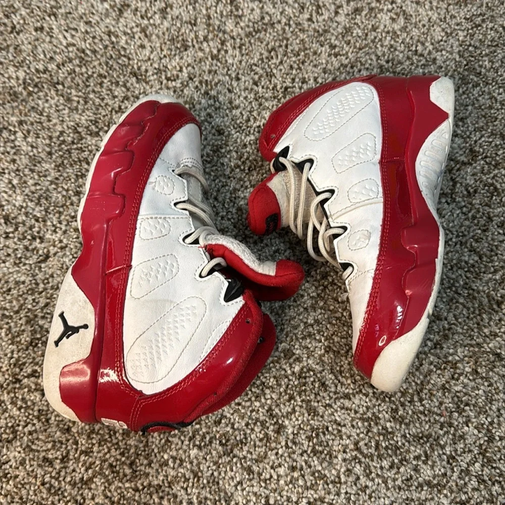 NIKE Kid's Jordan 9 Retro White Gym Red (PS) Size 12C - Picture 8 of 11